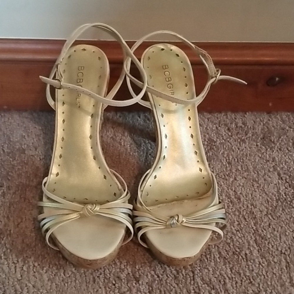 BCBG Girls heels